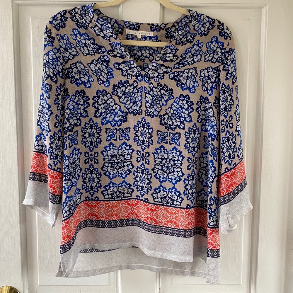 Floral 3/4 sleeve blouse